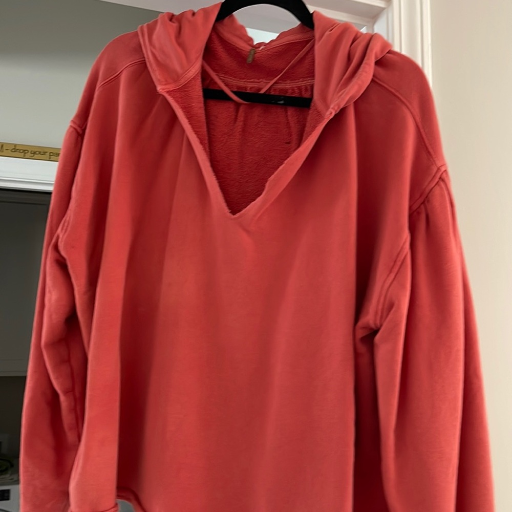 FP loose sweatshirt